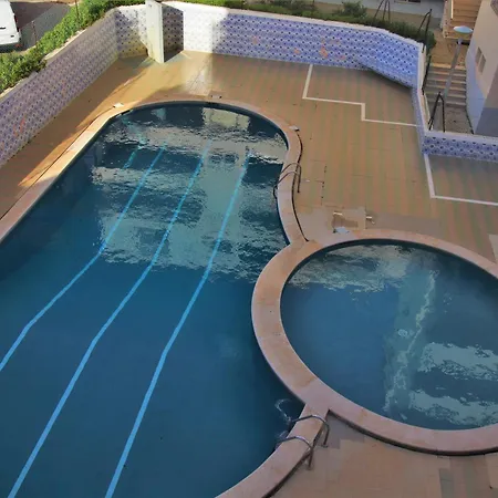 With Pool * Quarteira